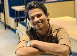 আসছে ফাগুন দ্বিগুণ নয়, ১৬ কোটি হবো- বলা কাউসার মারা গেছেন