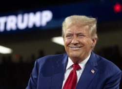 ট্রাম্পকে নিয়ে কলাপাড়ার জ্যোতিষীর ভবিষ্যৎ বানীই সত্যি হলো। এলাকায় চাঞ্চল্য।। 