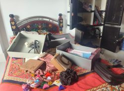 কলাপাড়ায় শিক্ষকের বাসায় চুরি, নগদ টাকা ও স্বর্ণালংকার লুট।