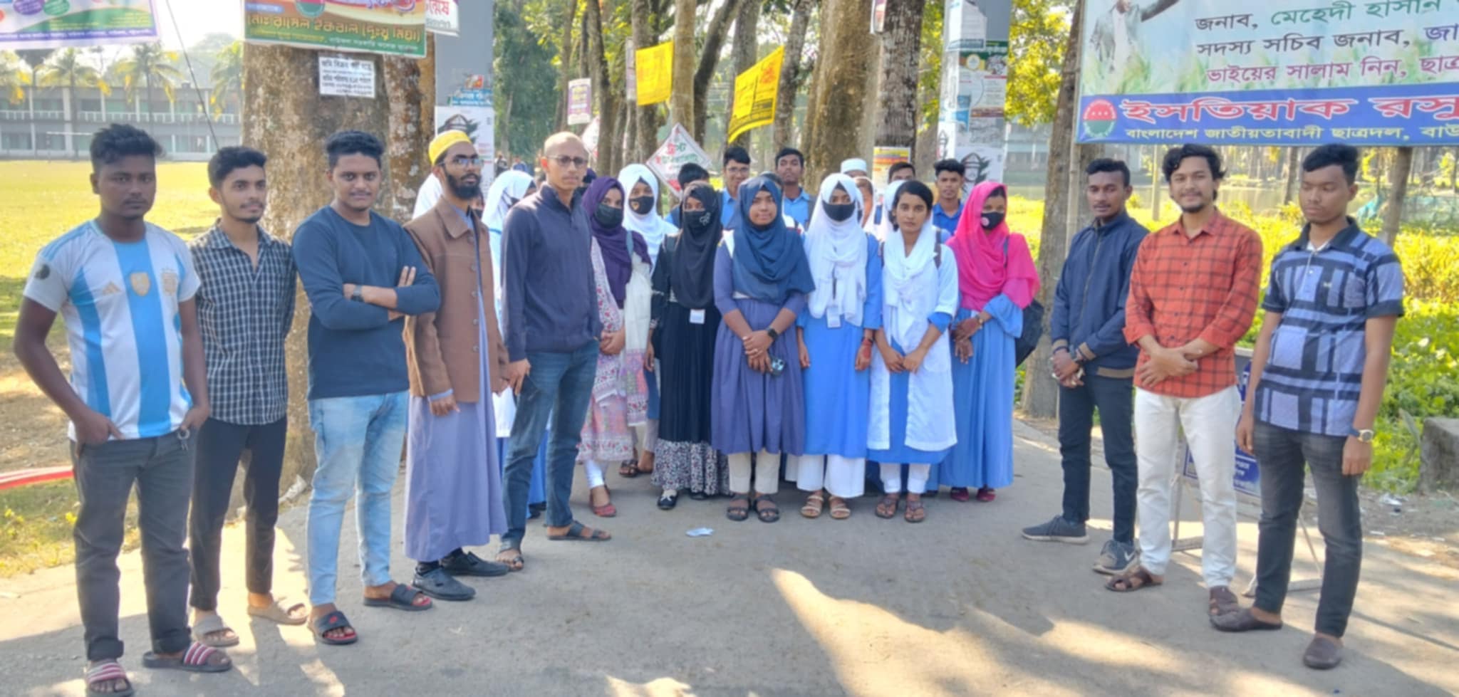 পটুয়াখালী ও বাউফলে আগরতলায় বাংলাদেশের উপ হাইকমিশনার অফিসে হামলার প্রতিবাদে বিক্ষোভ সমাবেশ।