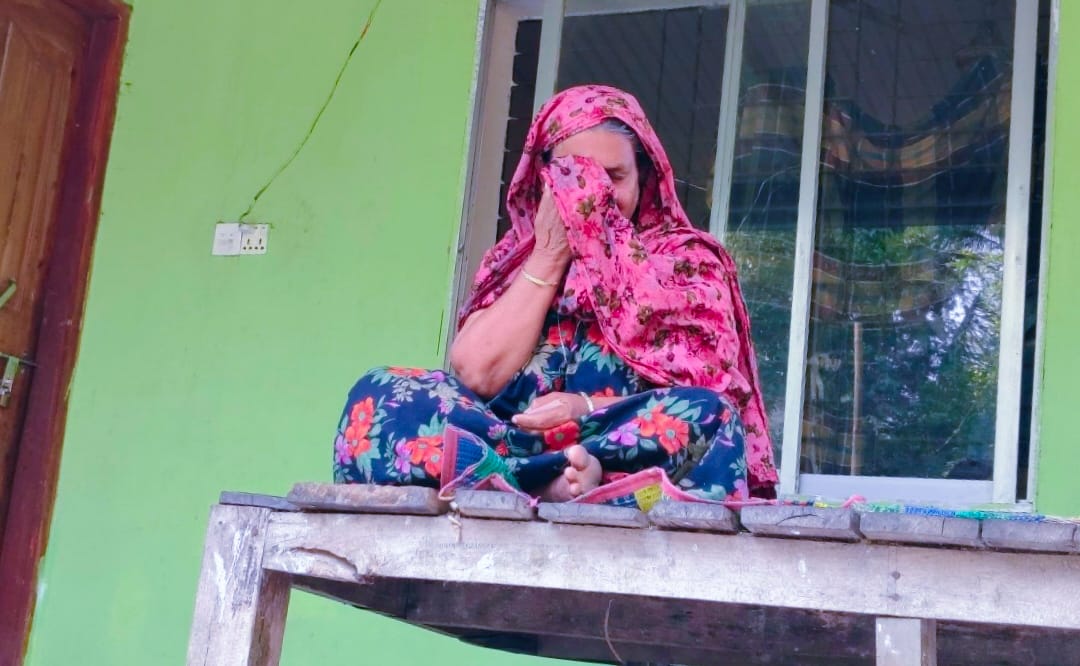 বিচার চাই না, নিরাপত্তার সাথে বাঁচতে চাই।