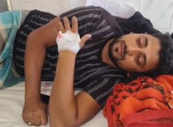 কলাপাড়ায় পরকীয়া সন্দেহে স্বামী- স্ত্রীকে বেধড়ক মারধর, থানায় অভিযোগ/