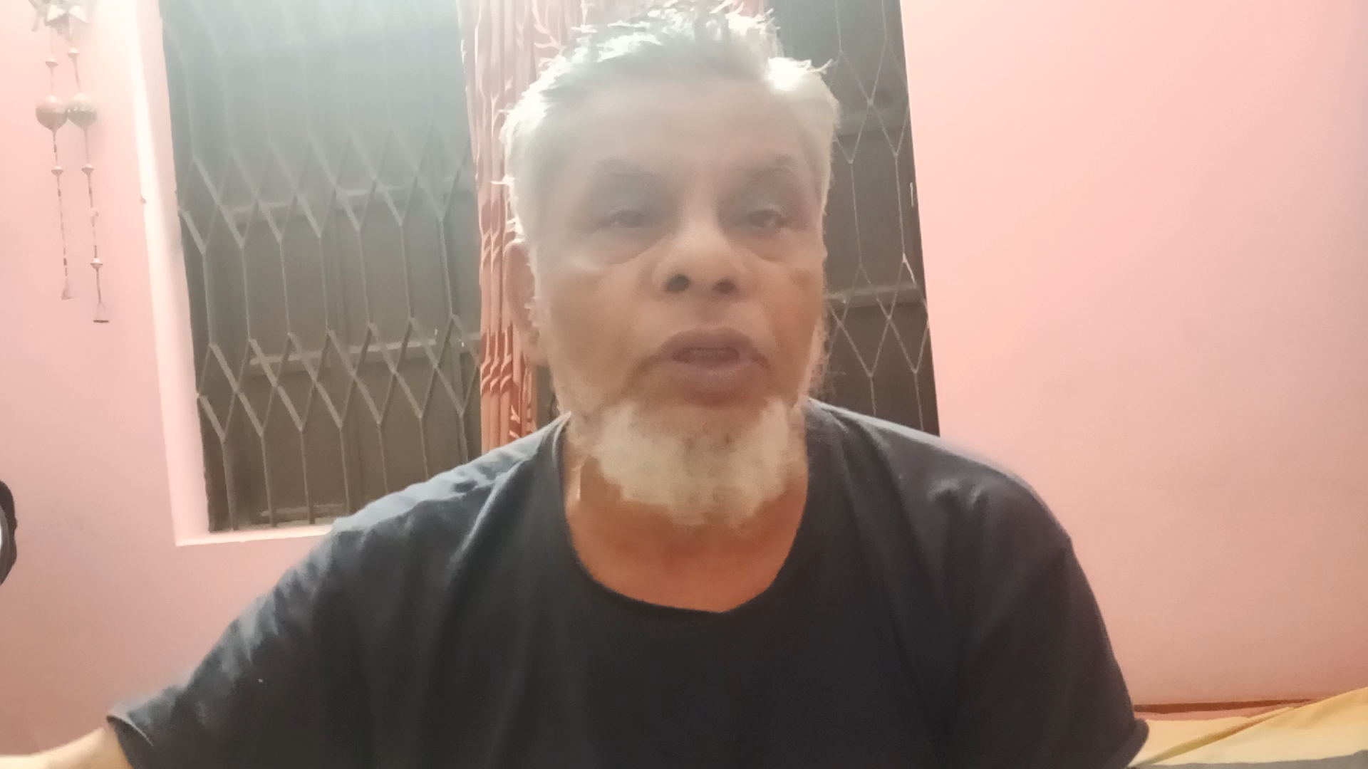 পটুয়াখালীতে অবসরপ্রাপ্ত প্রশাসনিক কর্মকর্তার উপরে মাদক ব্যবসায়ীর অতর্কিত হামলা।