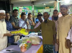 কলাপাড়ায় অসহায় গৃহহীনের জন্য ঘর নির্মাণ’র চাবি হস্তান্তর ও খাদ্য সহায়তা প্রদান।