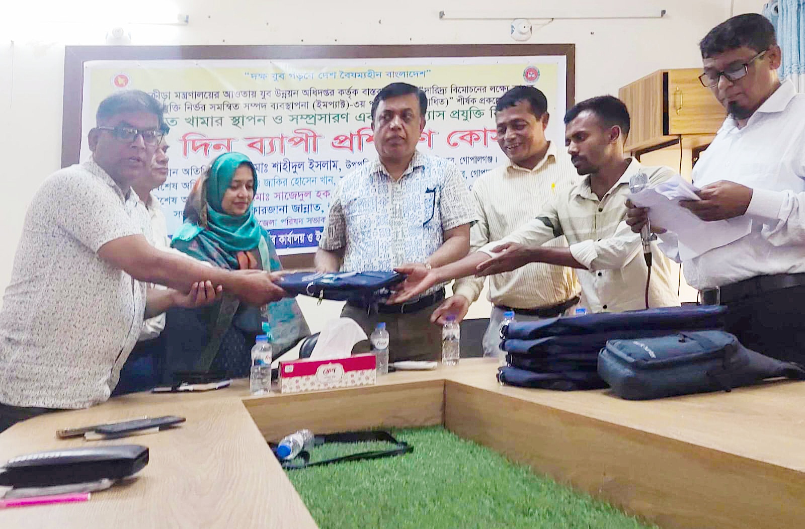 কাশিয়ানীতে বায়োগ্যাস প্রযুক্তি বিষয়ক ৫ দিন ব্যাপী কমর্শালা 