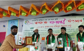 কুয়াকাটায় উপকূলীয় সাংবাদিকতা ও আমাদের করনীয় বিষয়ক সেমিনার।। 