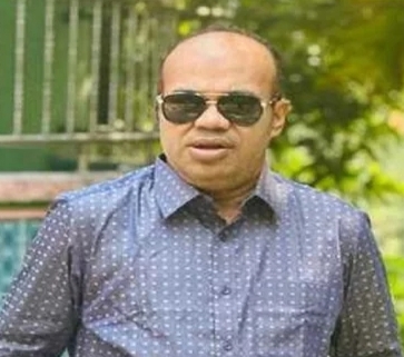 লক্ষ্মীপুরে পুলিশের কাছ থেকে হাতকড়াসহ আ.লীগ নেতা ছিনতাই,অবরুদ্ধ পুলিশ 