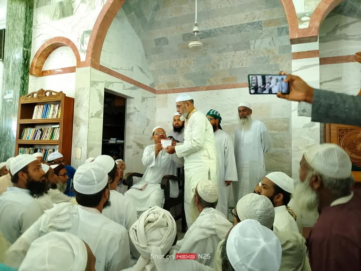 কলাপাড়া বিএনপির সাবেক সভাপতি’র দলবদল। রাজনৈতিক অঙ্গনে আলোচনা-সমালোচনার ঝড়।।