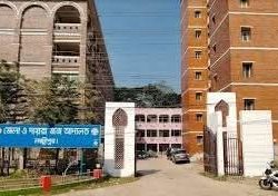 লক্ষ্মীপুরে দুই আইনজীবীর বিরুদ্ধে আদালতের স্টেনোটাইপিস্টের মামলা