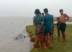 লক্ষ্মীপুরে নদীর তীরে ভেসে আসে নারীর মৃতদেহ 