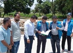 কুয়াকাটায় ক্ষতিগ্রস্ত ৫ কোটি টাকার মেরিন ড্রাইভ পরিদর্শনে দুদক।।