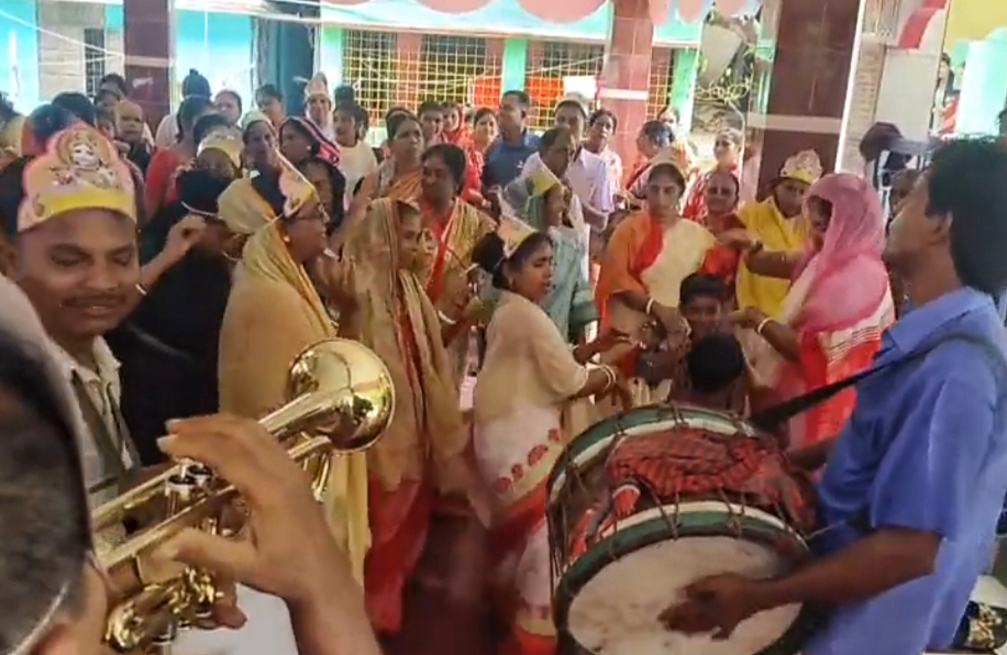 কলাপাড়ায় বর্নাঢ্য আয়োজনে শ্রীকৃষ্ণের জন্মাষ্টমী উৎসব পালিত