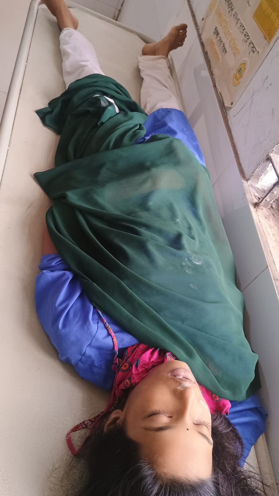 কাশিয়ানীতে মায়ের সাথে অভিমান করে ৯ ম শ্রেণির শিক্ষার্থী আত্নহত্যা