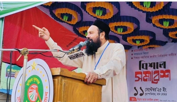 বাপ চোরের খনি আর মেয়ে আবিষ্কার করেছে ডাকাতের খনি: আশরাফ আলী