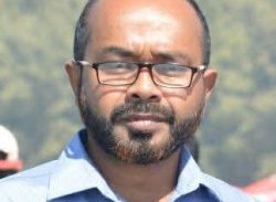 দেশের সবচেয়ে লাভজনক পেশা এখন রাজনীতি