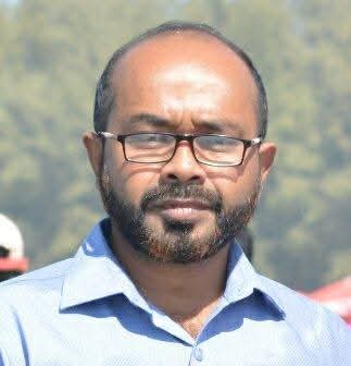 দেশের সবচেয়ে লাভজনক পেশা এখন রাজনীতি