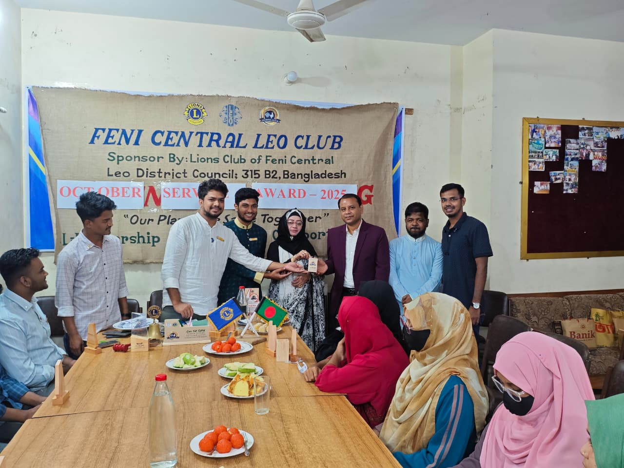 ফেনী সেন্ট্রাল লিও ক্লাবের অক্টোবর সার্ভিস অ্যাওয়ার্ড ২০২৫ অনুষ্ঠিত
