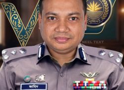 খুলনা বিভাগীয় কমিশনার জাহিদুল হাসান সাচ্চু ডিআইজি পদে পদোন্নতি, গর্বিত লক্ষ্মীপুরবাসী
